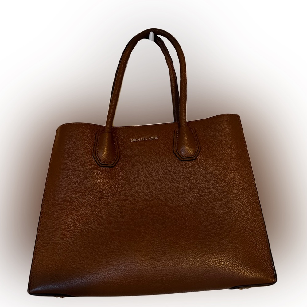 Perfect AUTHENTIC michael kohl’s brown bag with lots of space